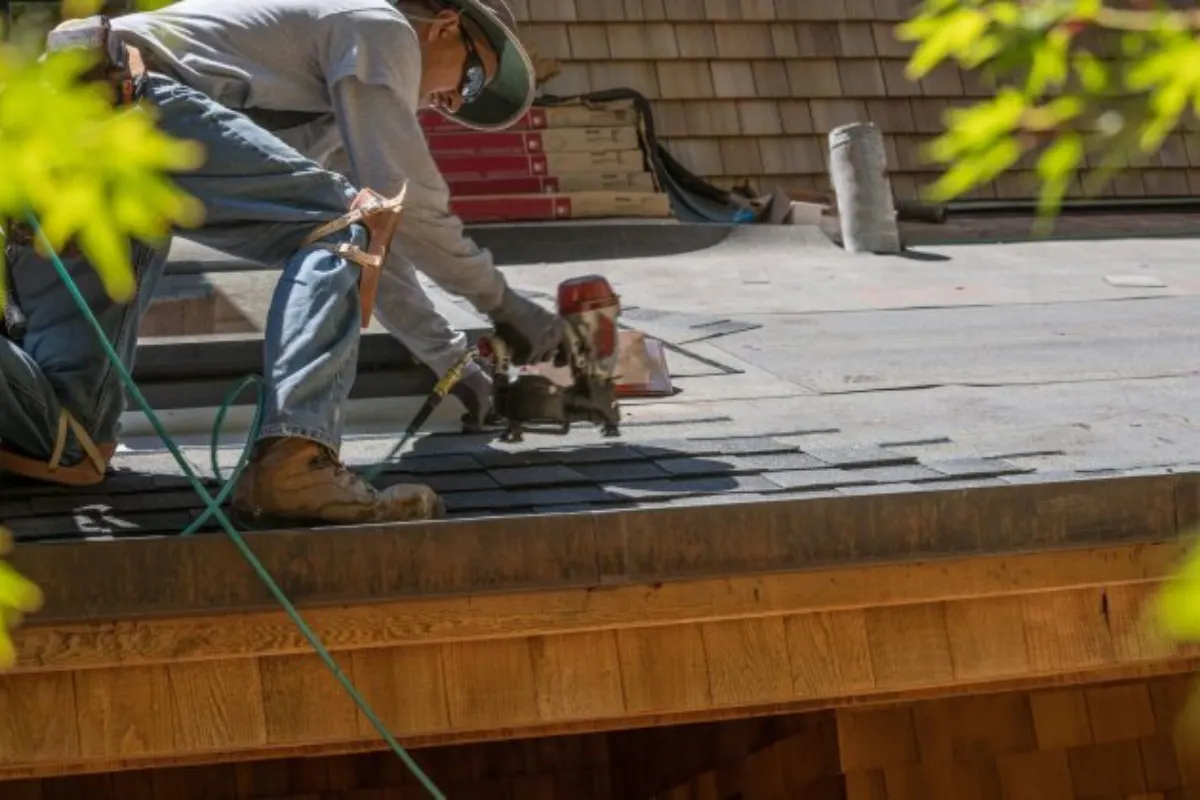 Metal Roof Replacement Services: Is Your Delaware Roof Ready for a Tough Upgrade?